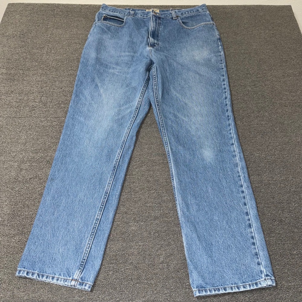 LL Bean Classic Fit Jeans Men's 37x32 Medium Wash Straight Leg Denim Casual